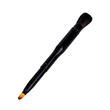 Load image into Gallery viewer, HAUS OF WIGZ Wig makeup brush
